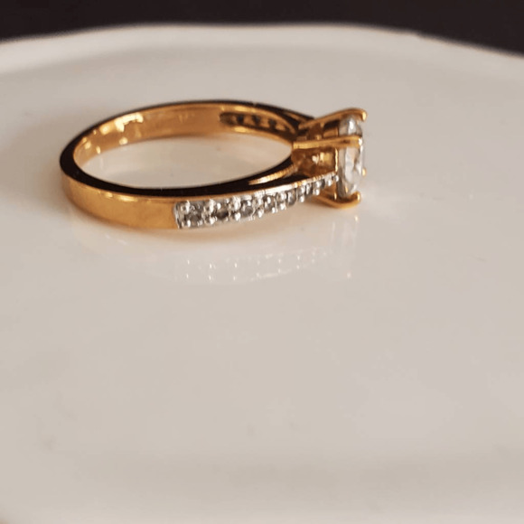 Danbury Mint Diamonisse Ring Gold Plate Women's Size 7 In Original Box - Picture 7 of 13